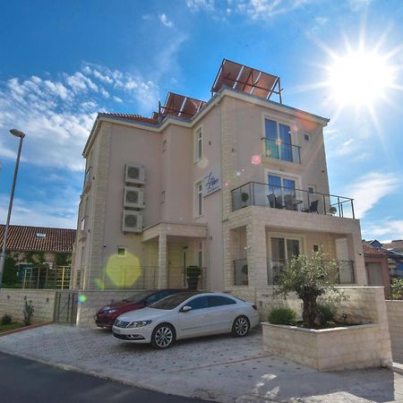 Apartment L Palace Budva Exterior photo